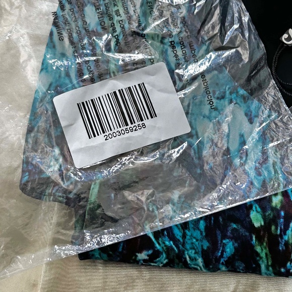 TOP, SLEEVELESS, PURPLE MULTI, SZ 24, DEEP SCOOP NECK, BUILT IN CAMISOLE, MICHEL - Picture 10 of 14